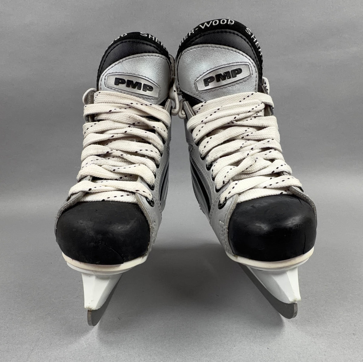 Sher-Wood PMP X4 Size 12Y Youth Hockey Skates