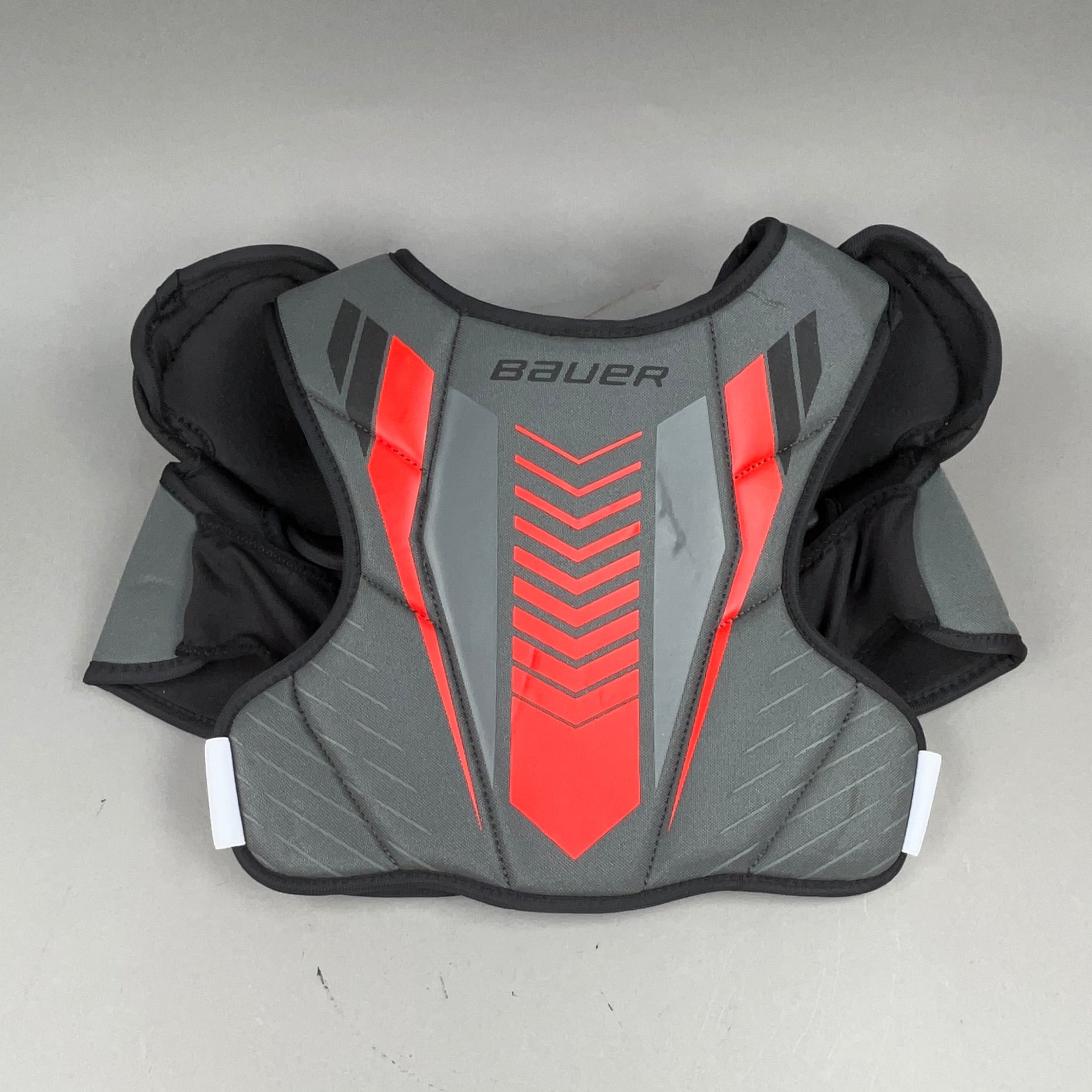 Bauer Lil' Sport Junior Small Hockey Shoulder Pads — view 3