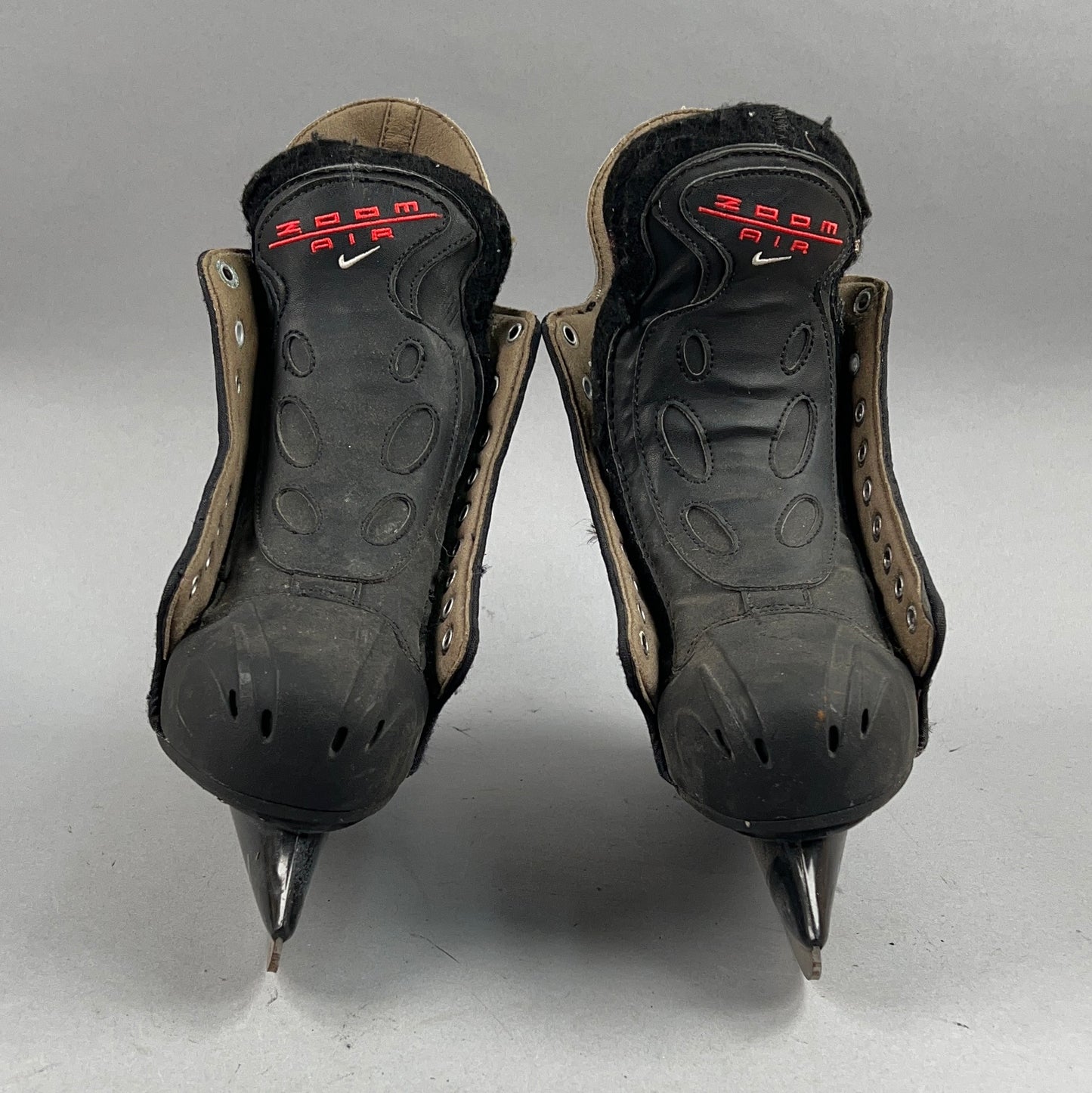 Nike Zoom Air Size 6.5 Intermediate Hockey Skates