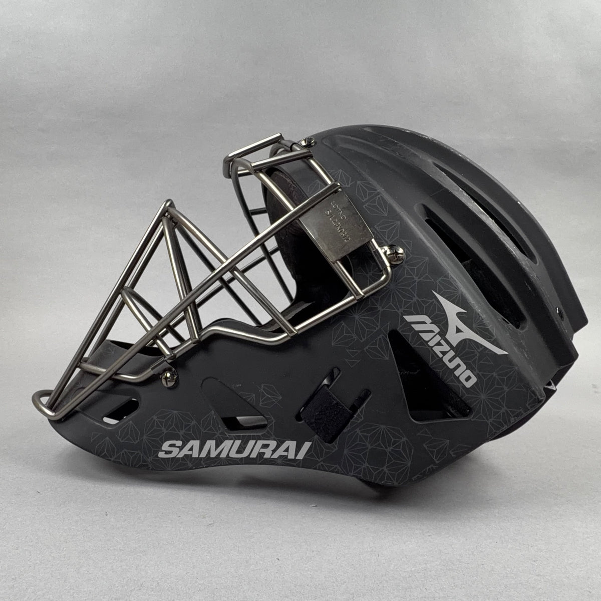 Mizuno Samurai S/M 6 1/2" to 7 1/4" Youth Catchers Helmet