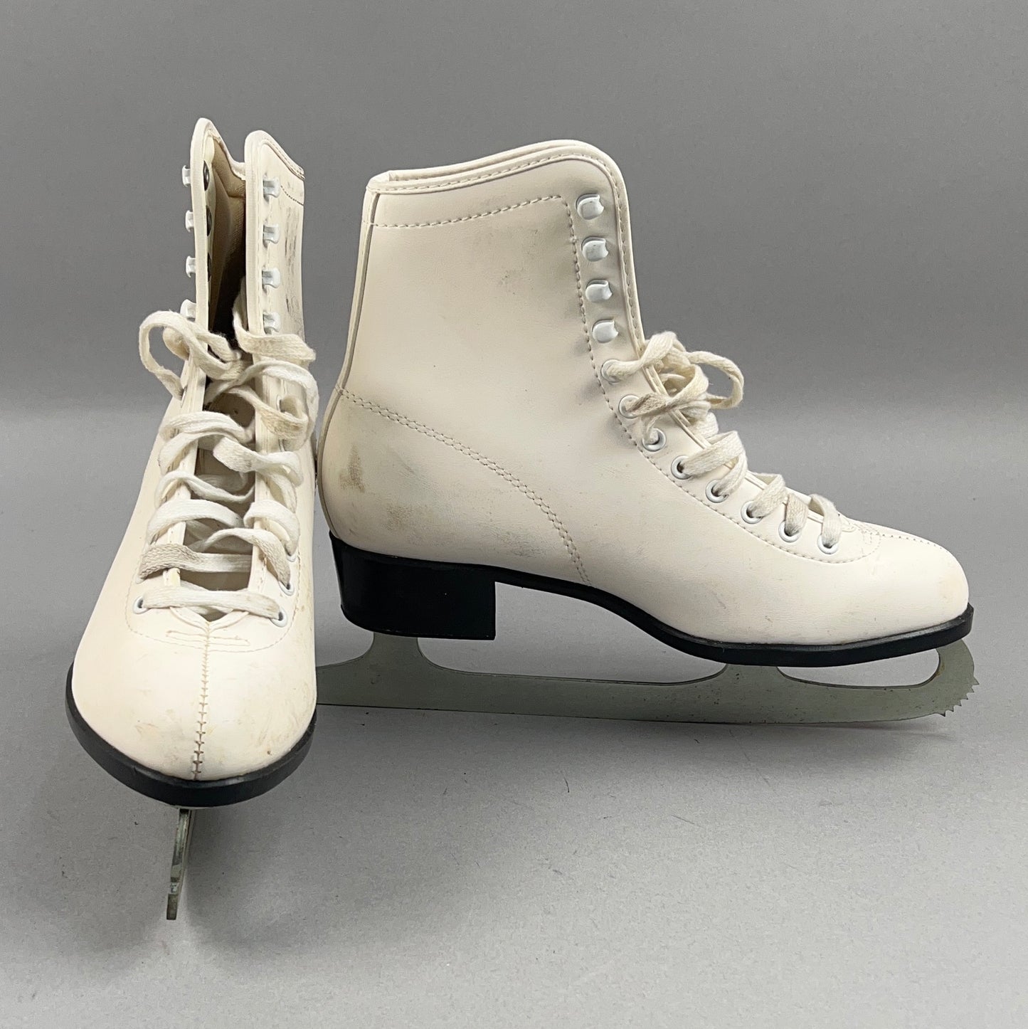 Size 8 Ice Skates