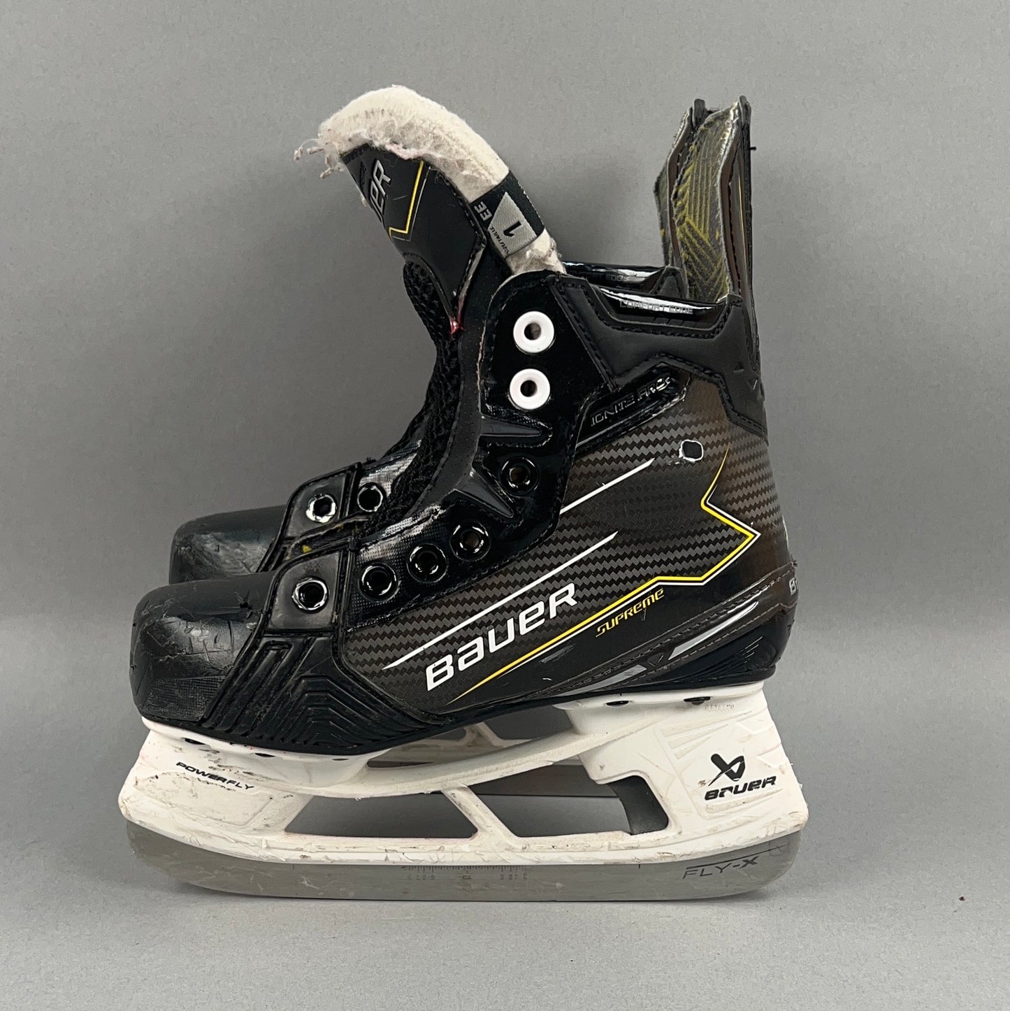 Bauer Supreme Ignite Pro+ Size 1 Junior Hockey Skates