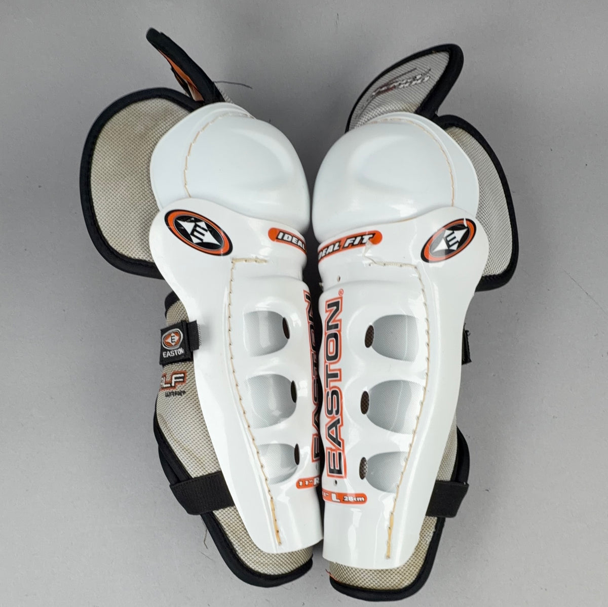 Easton Synergy 300 Senior 11" Hockey Shin Guards