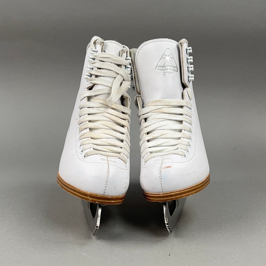 Jackson Classic 200 Size 4 Ice Skates