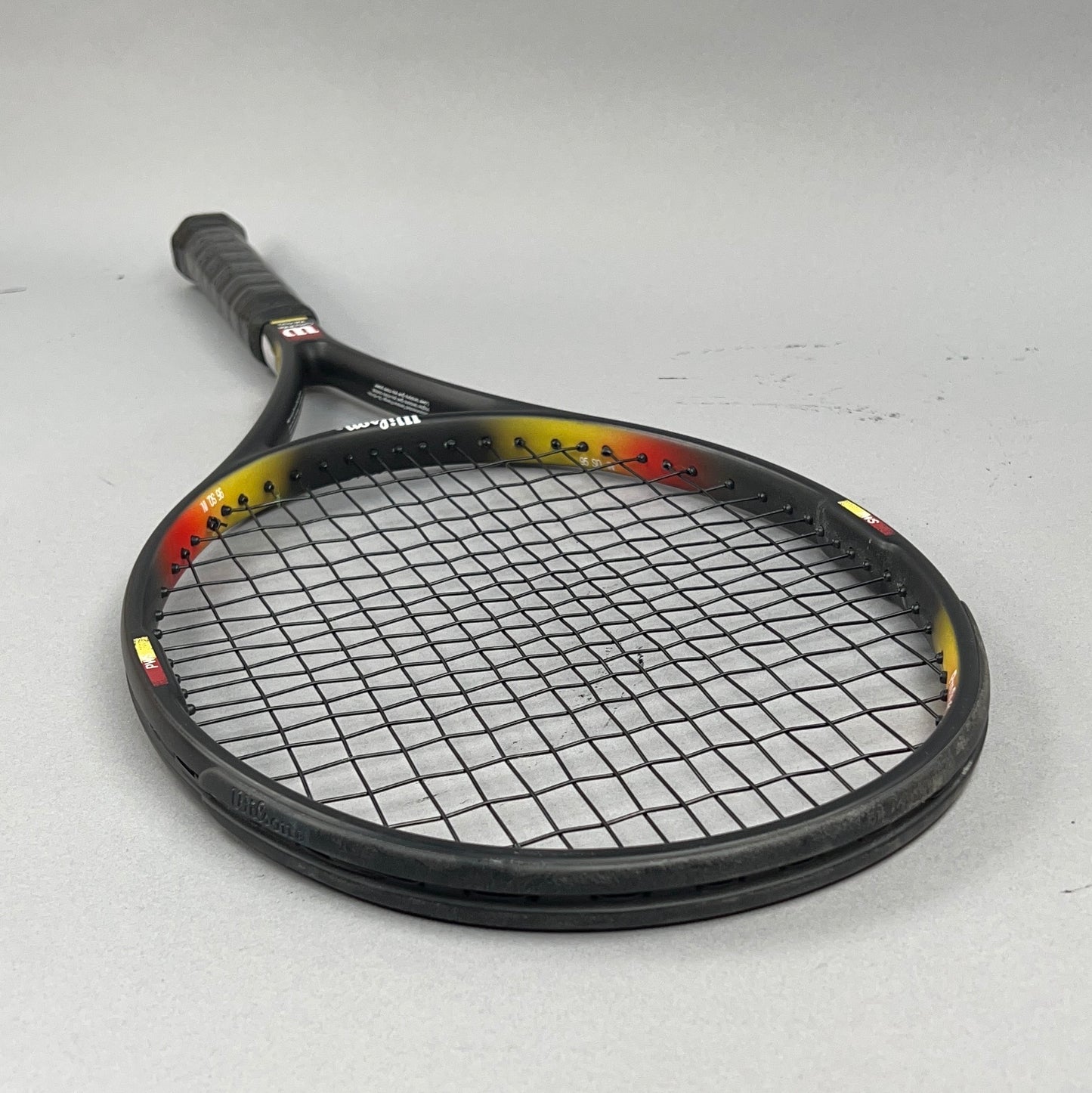 Wilson Pro Staff Classic 6.1 Si 95 w/case Tennis Racquet 4 3/8" Grip & 95in² Head Size