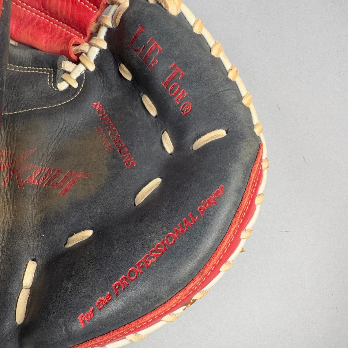 Rawlings Breakout 32" Right Hand Thrower Catchers Mitt