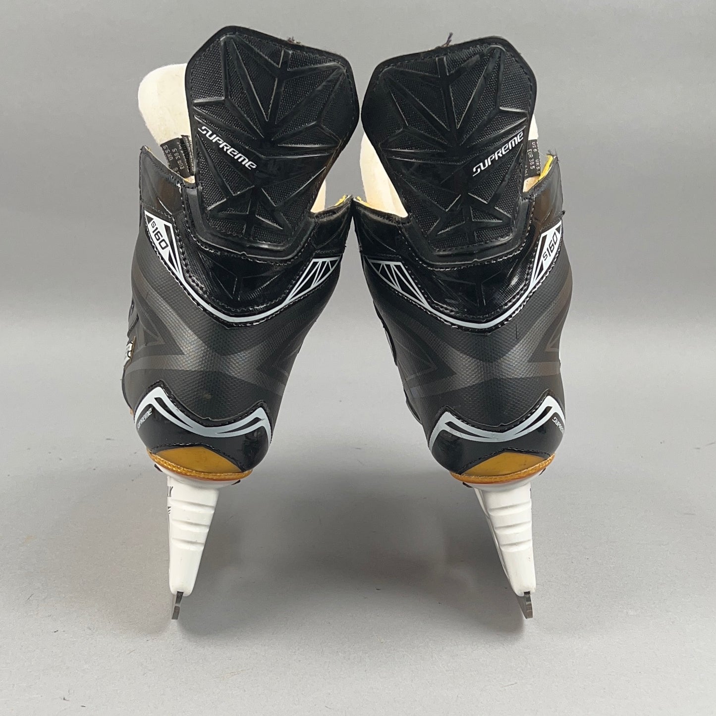 Bauer Supreme S160 Size 5 Intermediate Hockey Skates