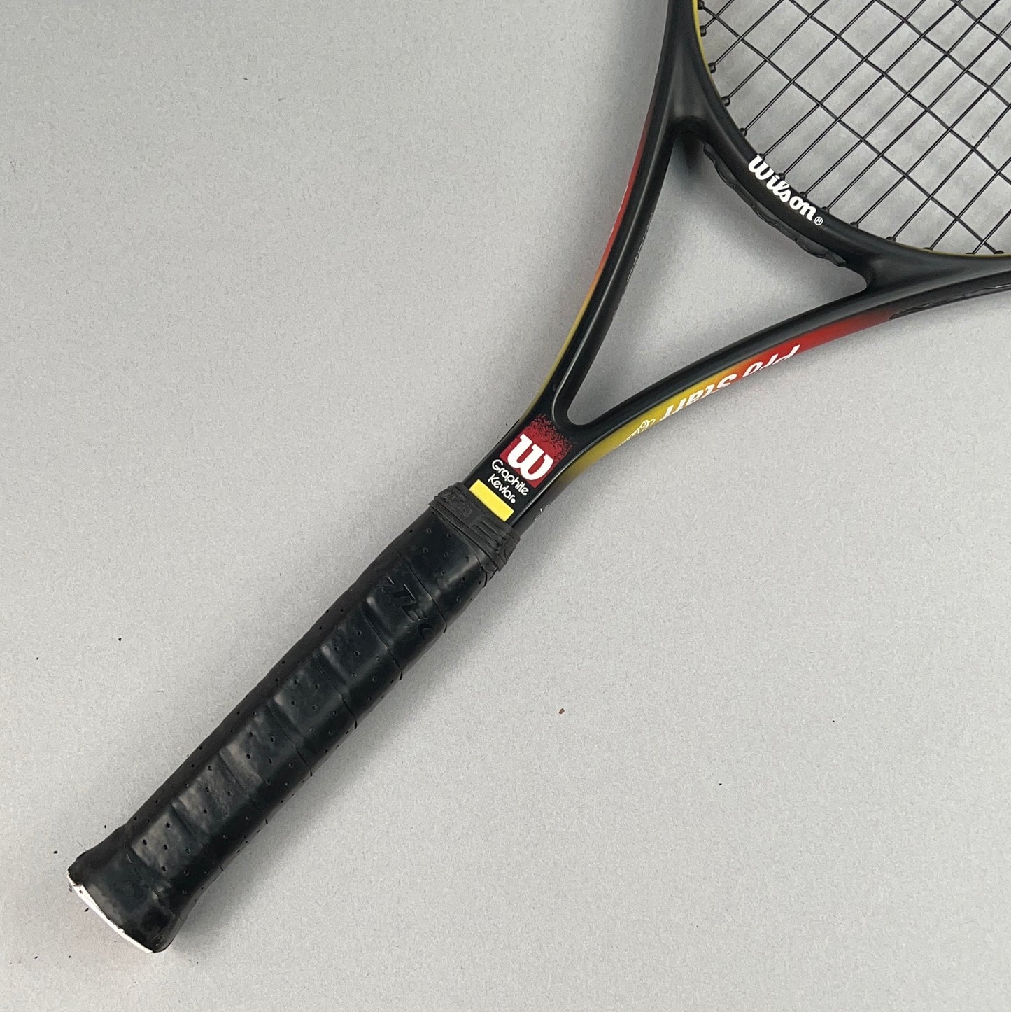 Wilson Pro Staff Classic 6.1 Si 95 w/case Tennis Racquet 4 3/8" Grip & 95in² Head Size