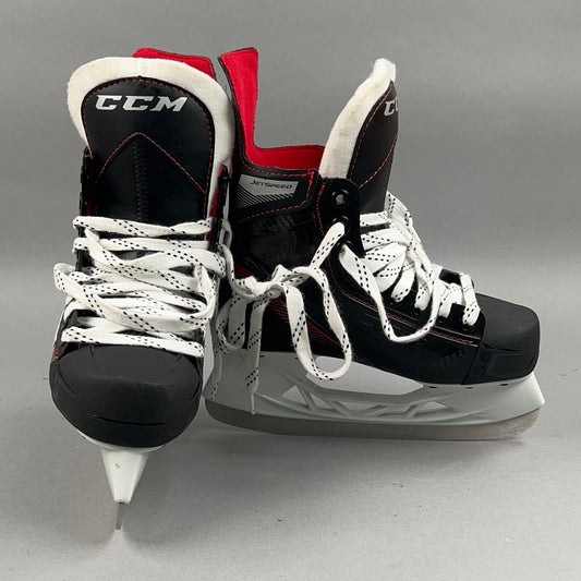 CCM Jetspeed FT455 Size 2 Junior Hockey Skates