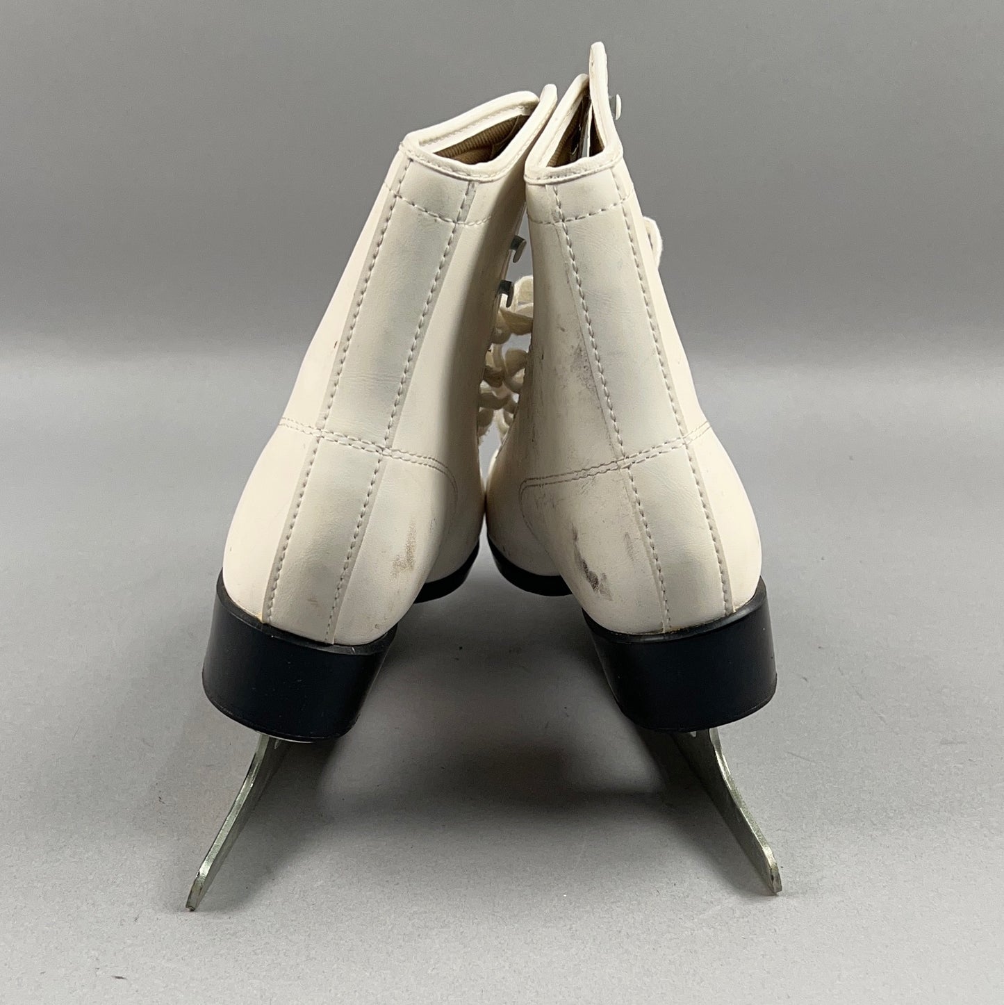 Size 8 Ice Skates