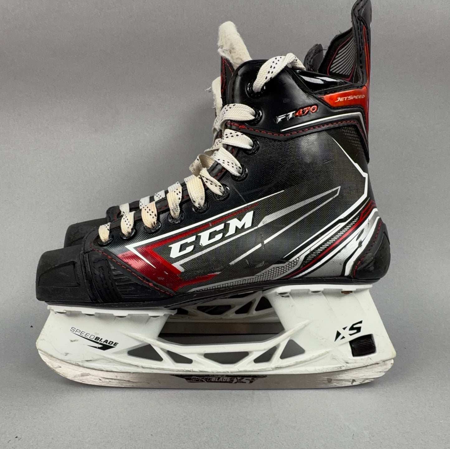 CCM Jetspeed FT470 Size 6.5 Intermediate Hockey Skates
