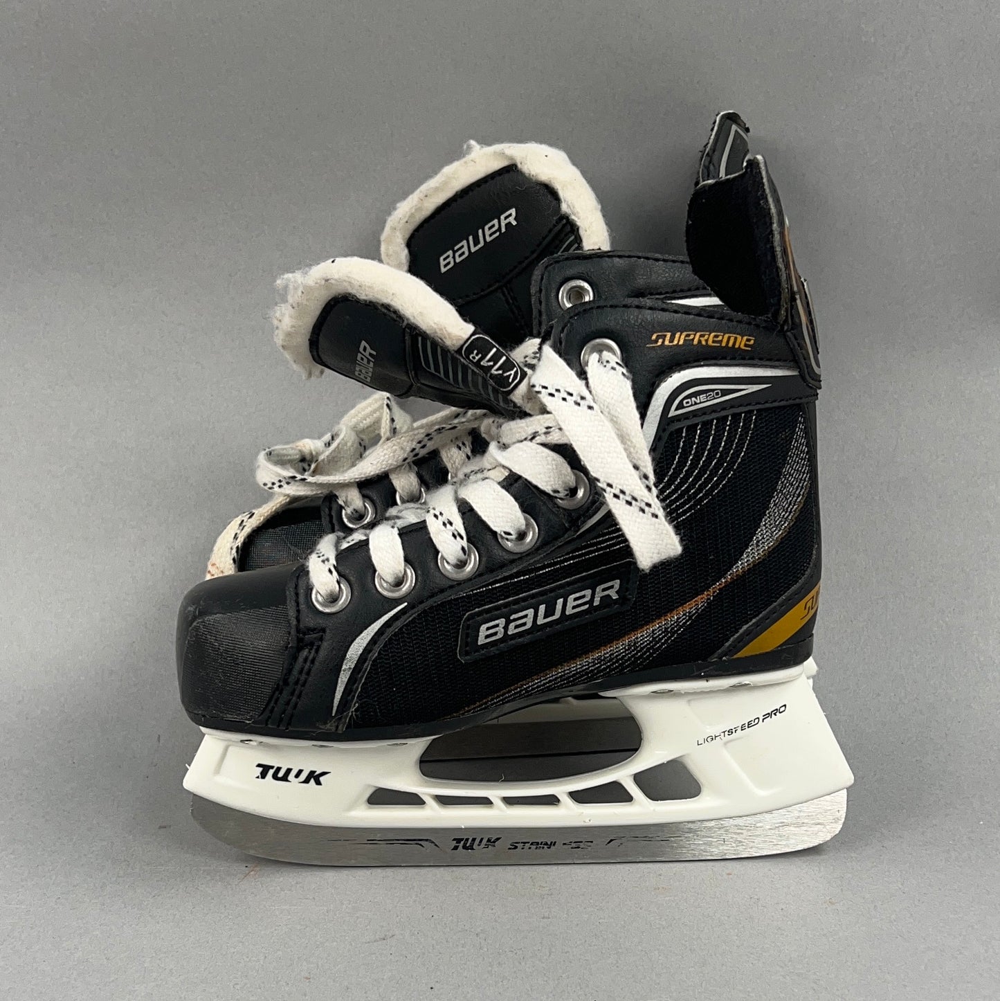 Bauer Supreme One20 Size 11Y Youth Hockey Skates
