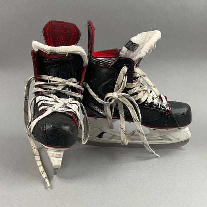 Bauer Vapor X2.7 Size 4 Intermediate Hockey Skates