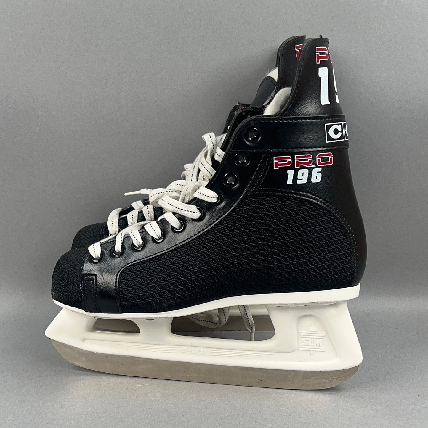 CCM Pro 196 Size 6.5 Vintage Intermediate Hockey Skates