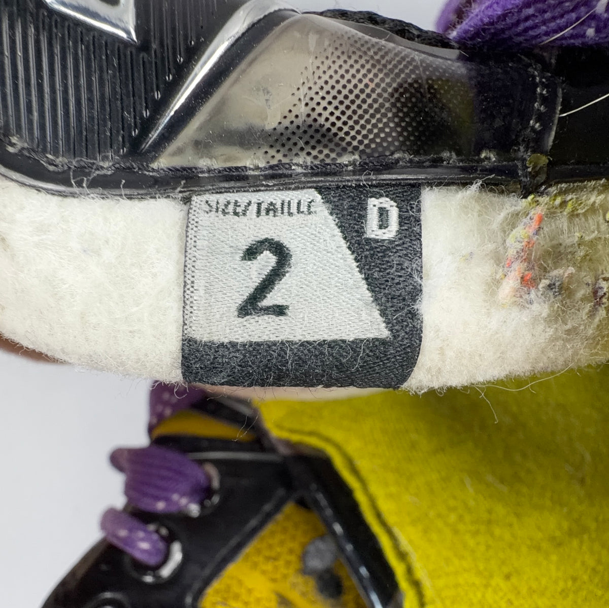 Bauer Supreme 3S Size 2 Junior Hockey Skates