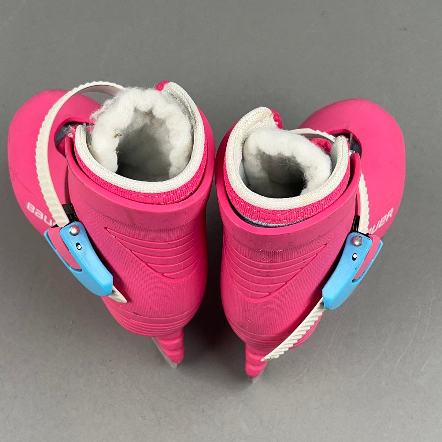 Bauer Lil' Angel Size 6Y Ice Skates