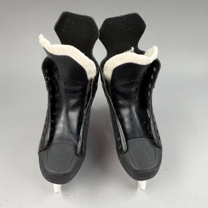 CCM Tacks 9042 Size 5 Intermediate Hockey Skates
