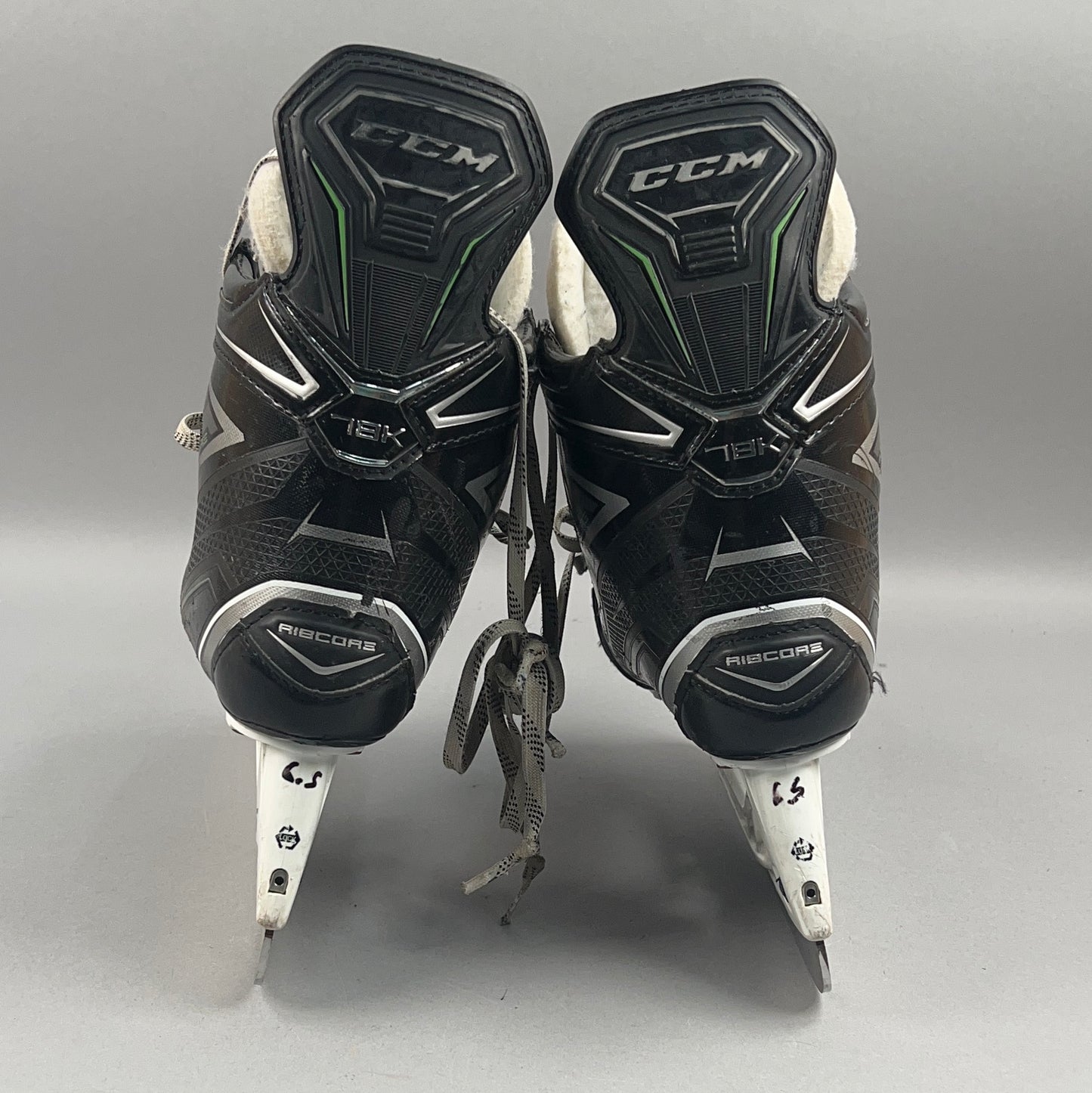 CCM Ribcore 78K Size 6.5 Intermediate Hockey Skates