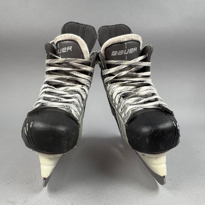 Bauer X3.0 Size 5.5 Intermediate Hockey Skates