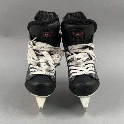 CCM U+ Size 2.5 Junior Hockey Skates