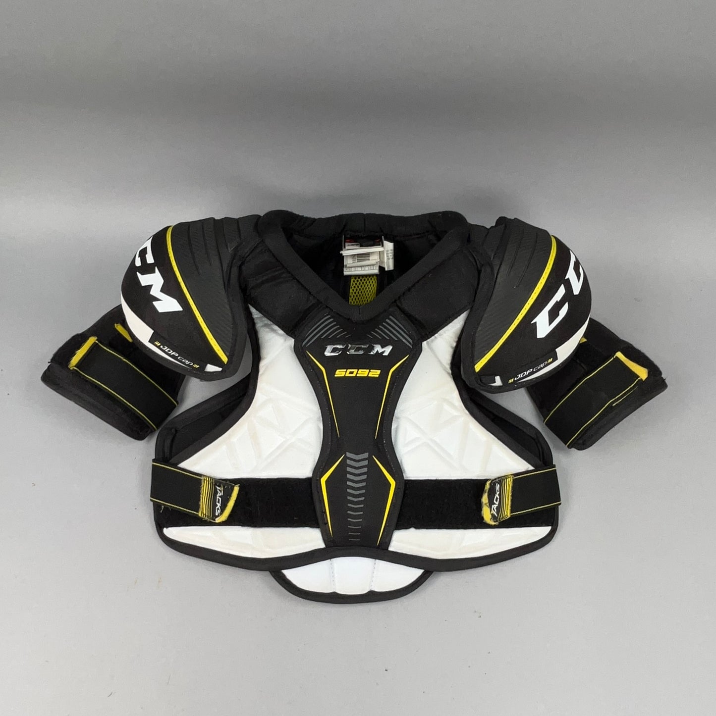 CCM Tacks 5092 Junior Medium Hockey Shoulder Pads