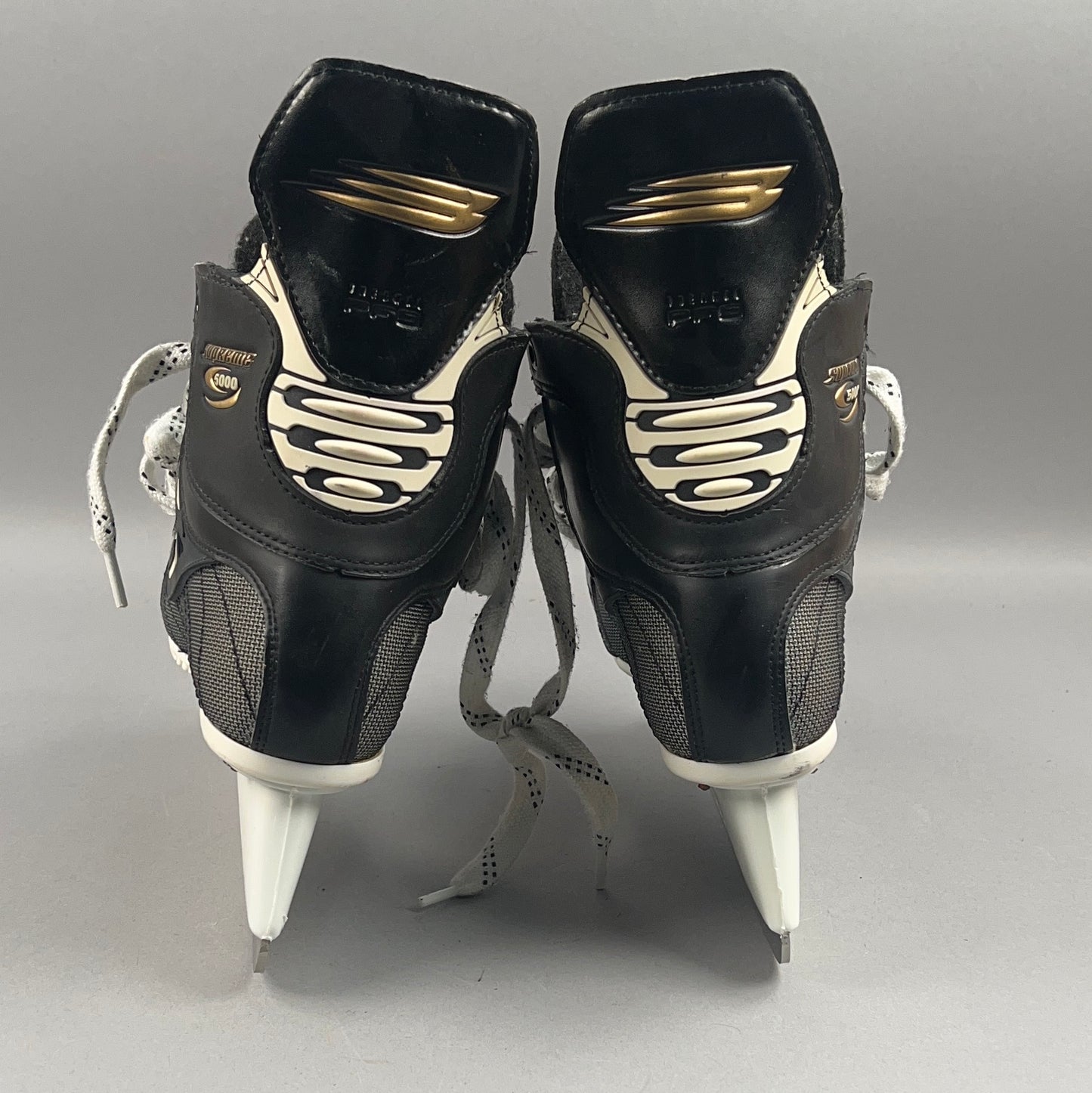 Bauer Supreme 5000 Size 6 Intermediate Hockey Skates