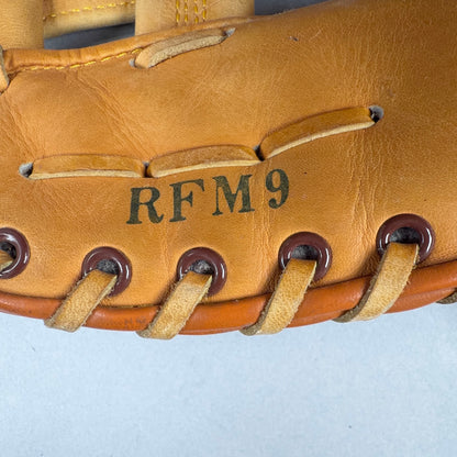 Rawlings RFM9 13" Right Hand Thrower First Baseman's Glove