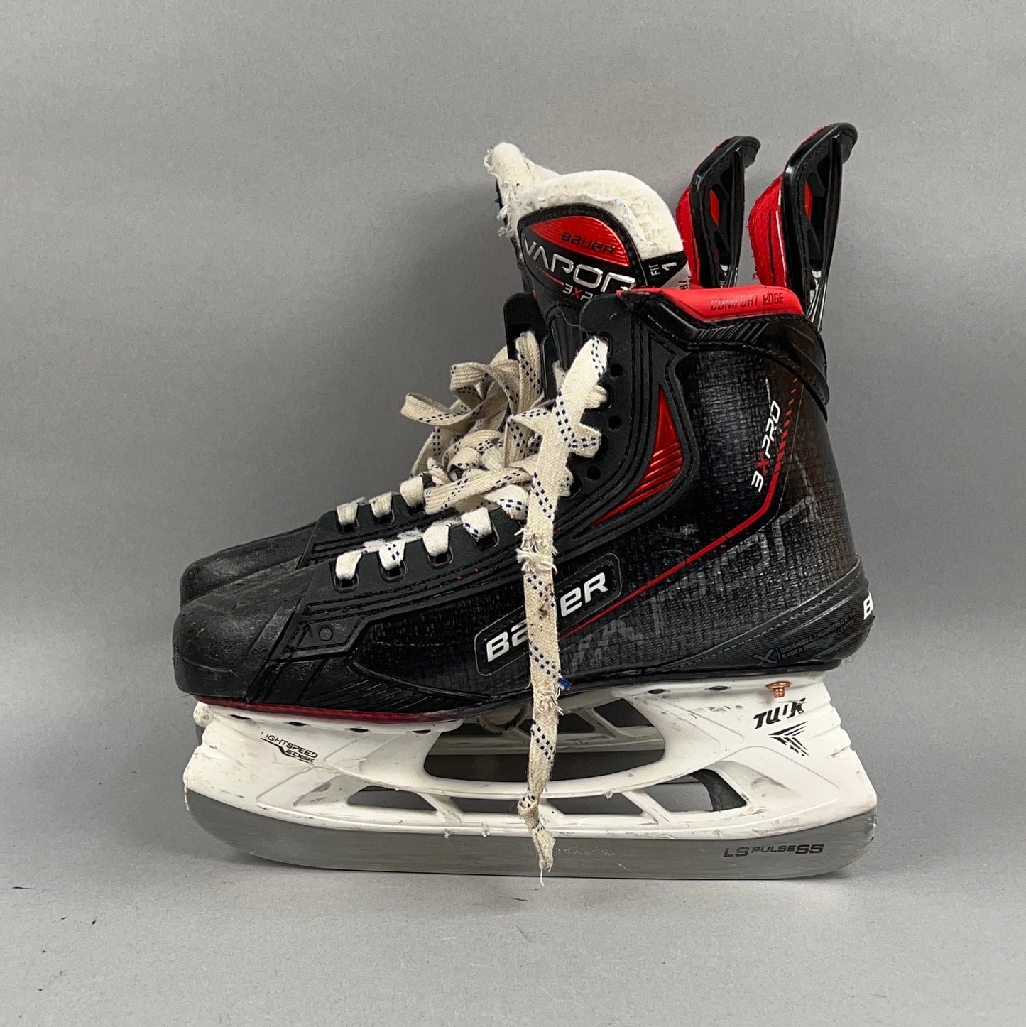 Bauer Vapor 3X Pro Size 5.5 Intermediate Hockey Skates