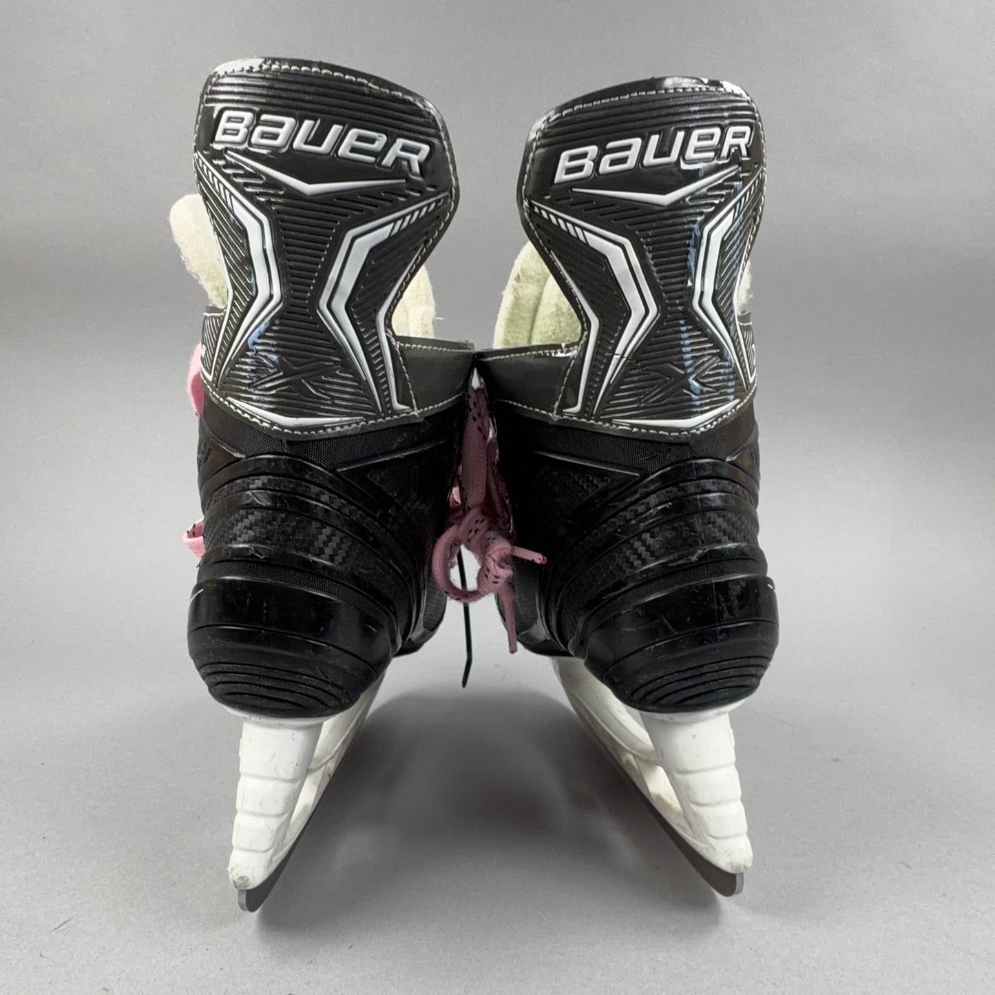 Bauer XLS Size 4 Intermediate Hockey Skates