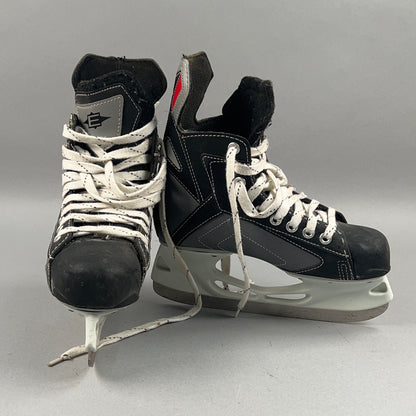 Easton Synergy S2 Size 4 Intermediate Hockey Skates