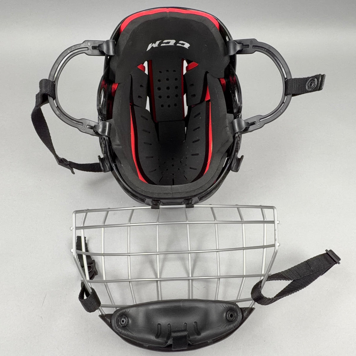 CCM 50 Small 20" to 22" Hockey Helmet