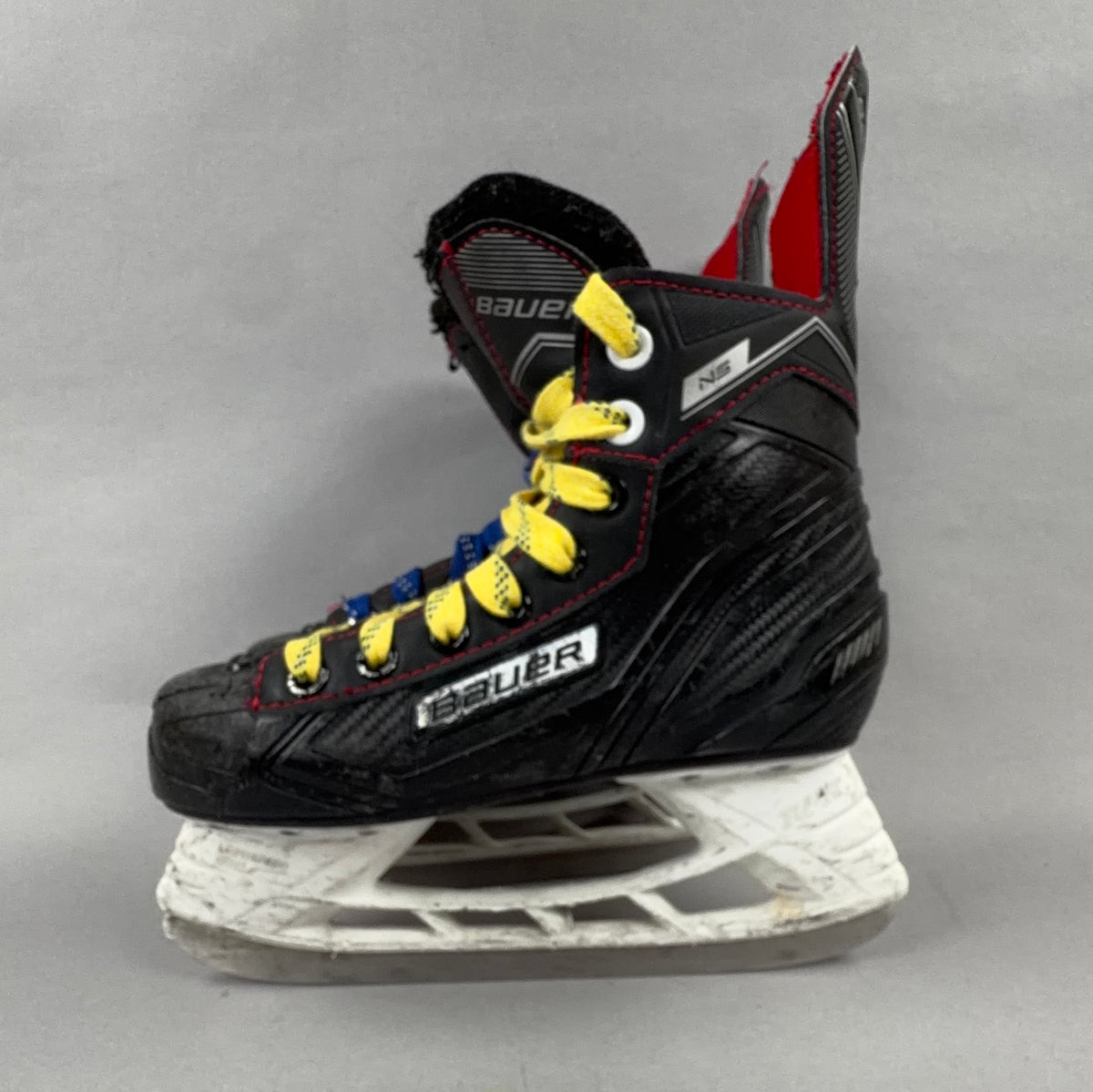 Bauer NS Size 1 Junior Hockey Skates