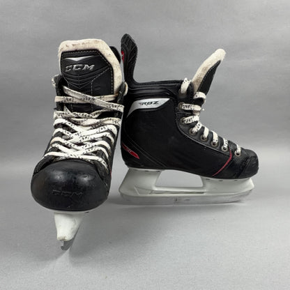 CCM RBZ 40 Size 2 Junior Hockey Skates