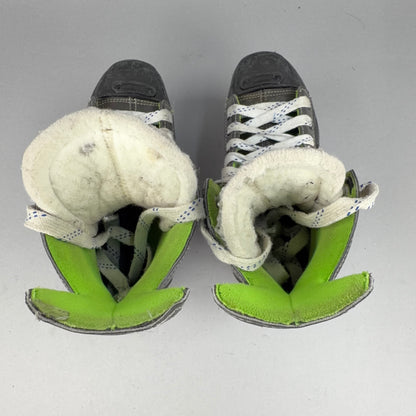 Bauer XLS Size 6.5 Intermediate Hockey Skates
