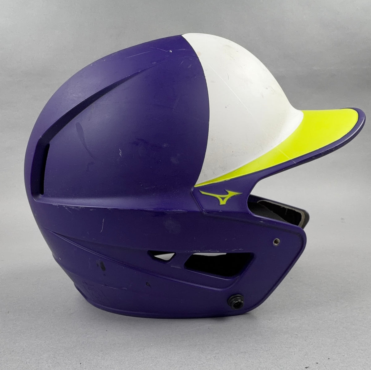 Mizuno F6 Small 6 3/4" to 7 3/8" Youth Baseball Batting Helmet