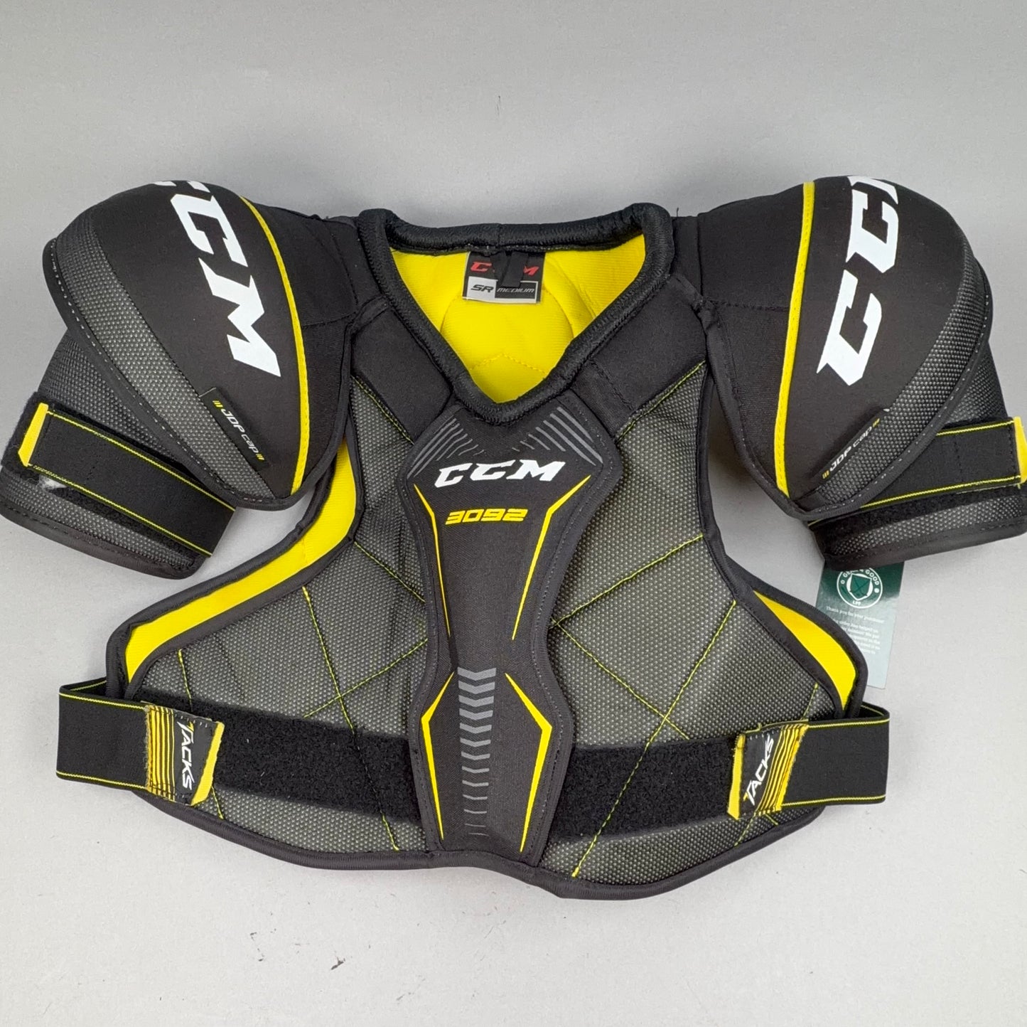 CCM Tacks 3092 Senior Medium Hockey Shoulder Pads