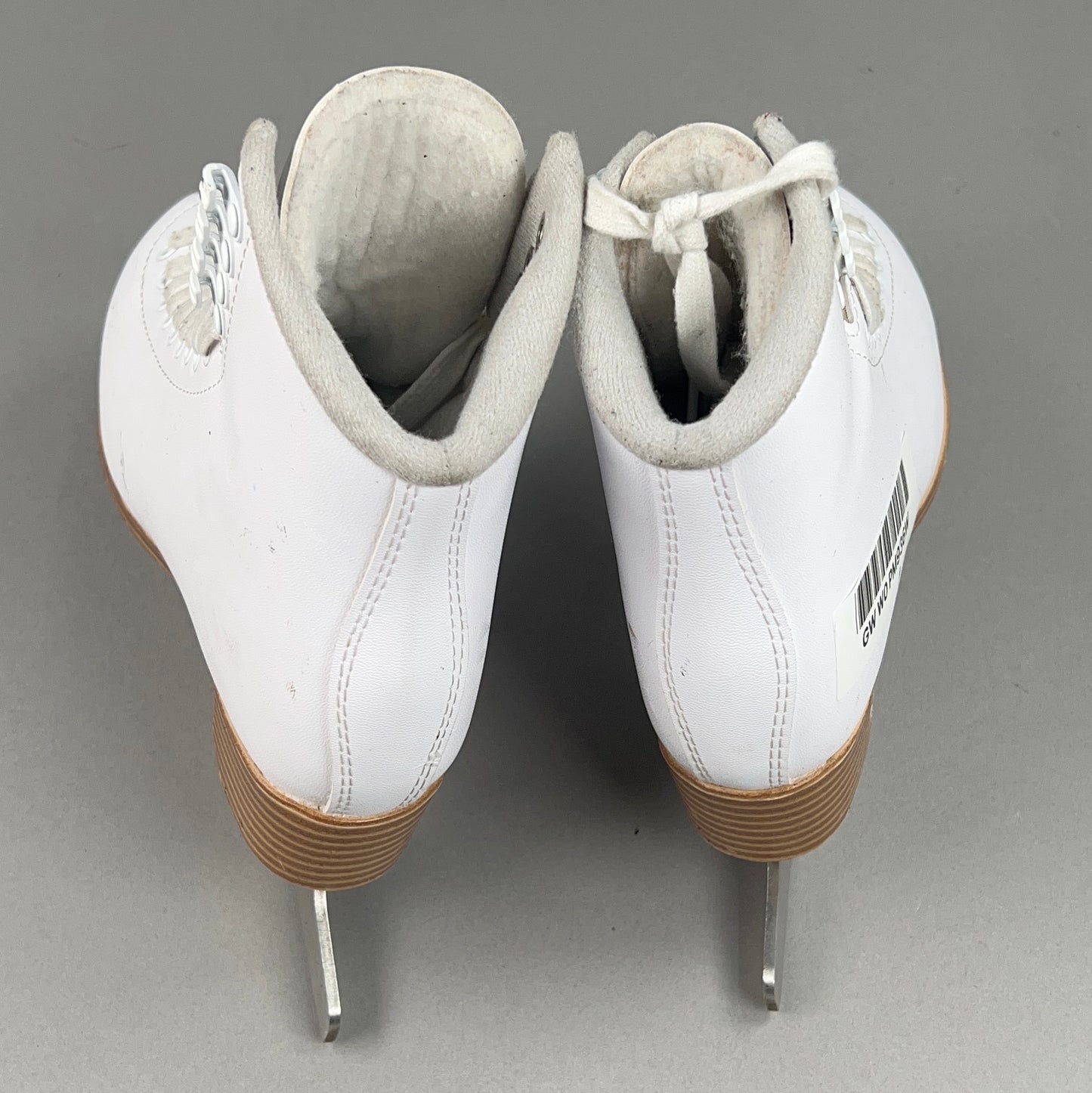 Jackson Classic 200 Size 4 Ice Skates