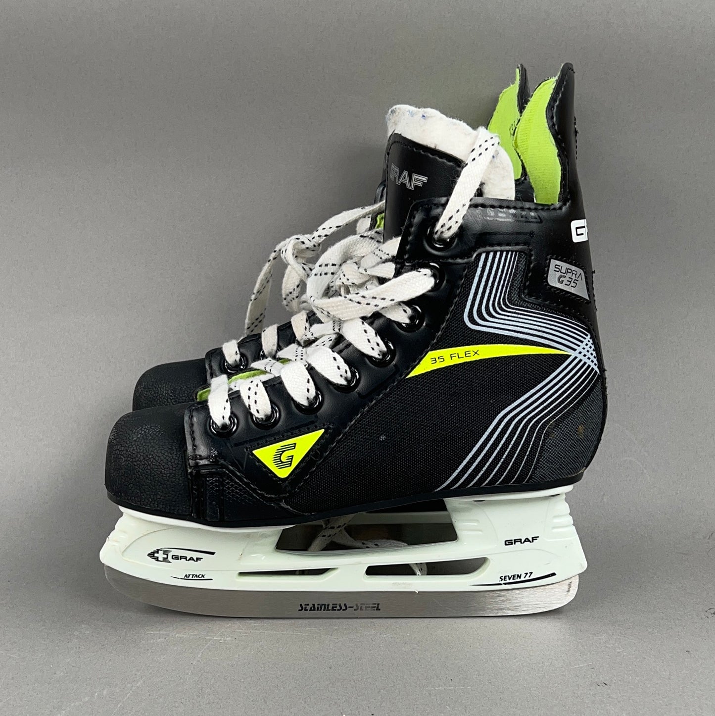 Graf Supra G35 Size 13.5Y Youth Hockey Skates