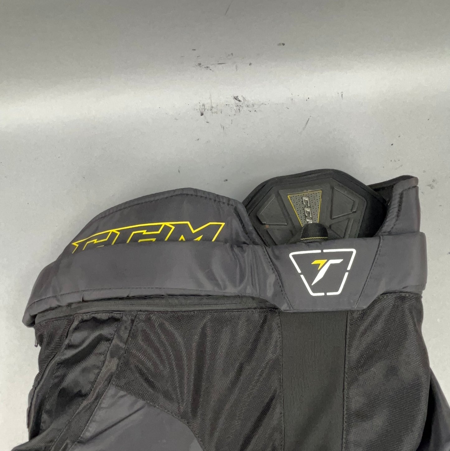 CCM Tacks 4052 Junior Medium Hockey Pants