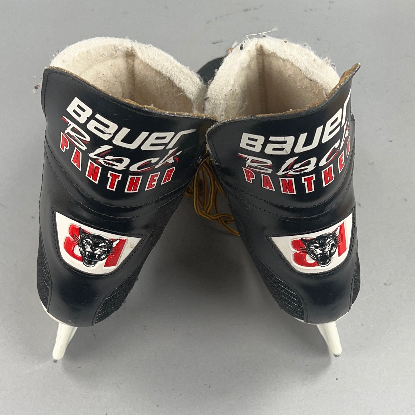 Bauer Black Panther Size 9Y Vintage Ice Skates