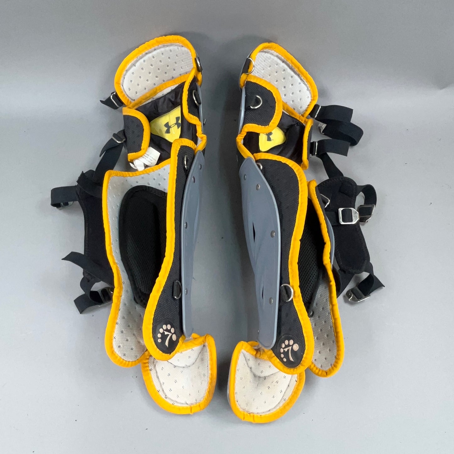 Under Armour UAWLG2-A Junior 15" Catchers Shin Guards
