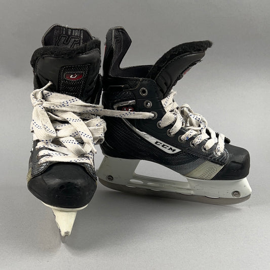 CCM U+ Size 2.5 Junior Hockey Skates