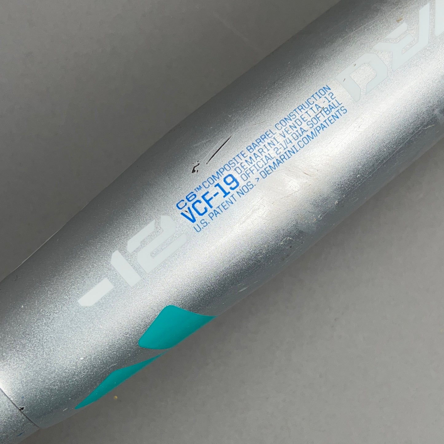 Demarini Vendetta 31/19 (-12) ASA / NSA / USSSA Softball Bat