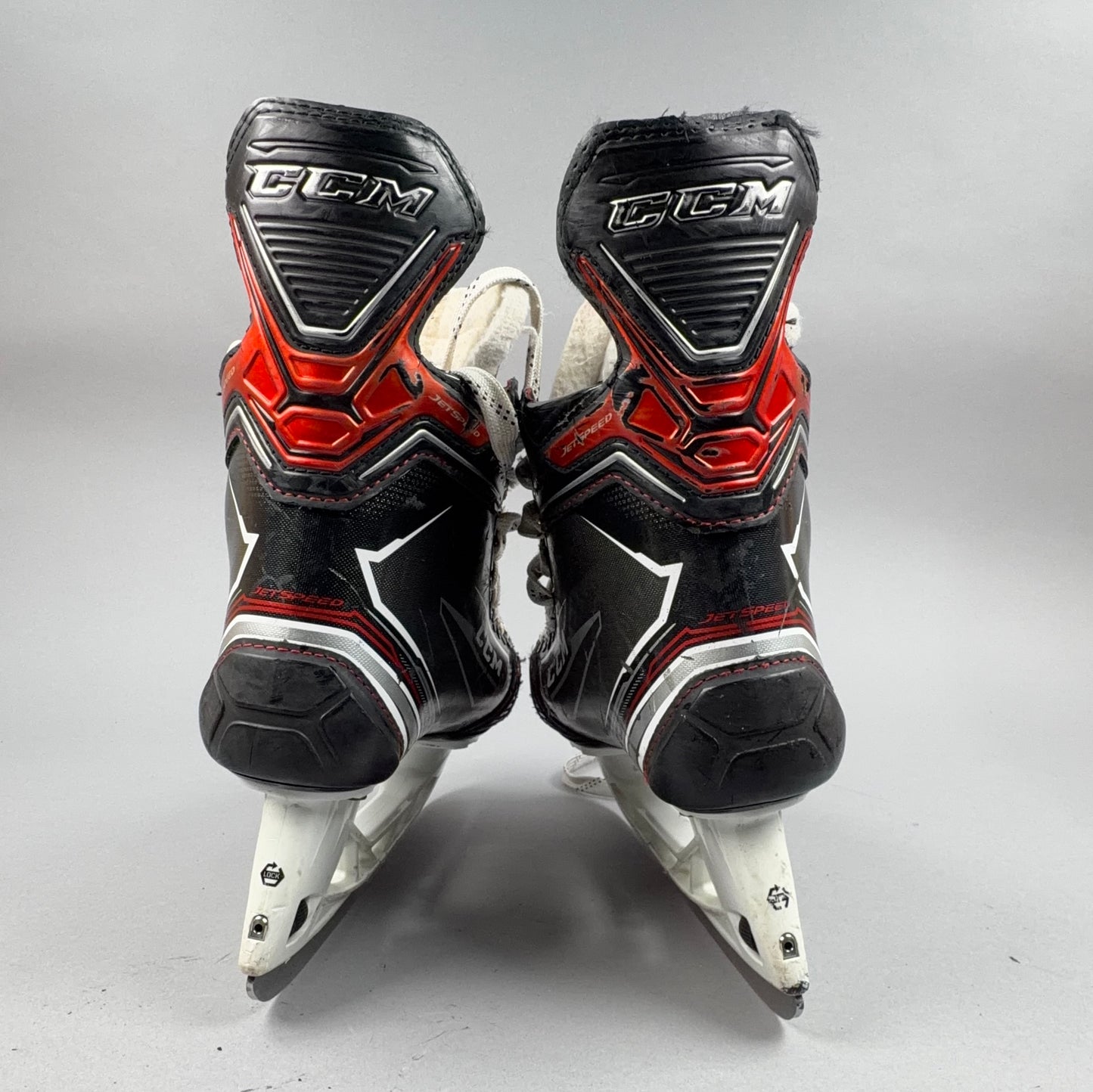 CCM Jetspeed FT470 Size 6.5 Intermediate Hockey Skates