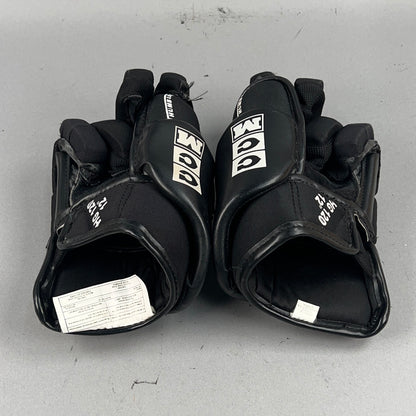 CCM HG 120 Junior 12" Vintage Hockey Gloves