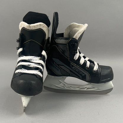 CCM Tacks AS 550 Size 12Y Youth Hockey Skates