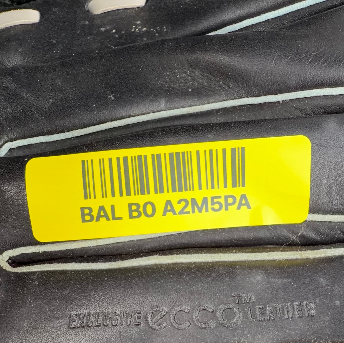 Wilson A730 14" Right Hand Thrower Baseball Glove