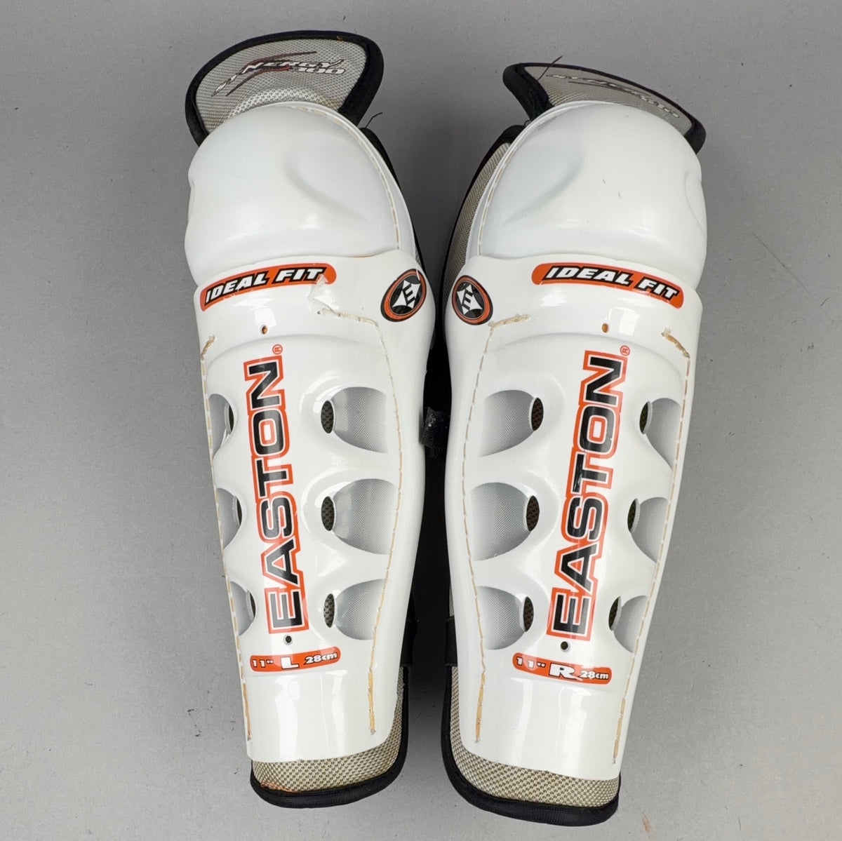 Easton Synergy 300 Senior 11" Hockey Shin Guards
