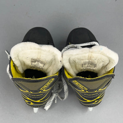 CCM Super Tacks Vector Premier Size 11Y Youth Hockey Skates