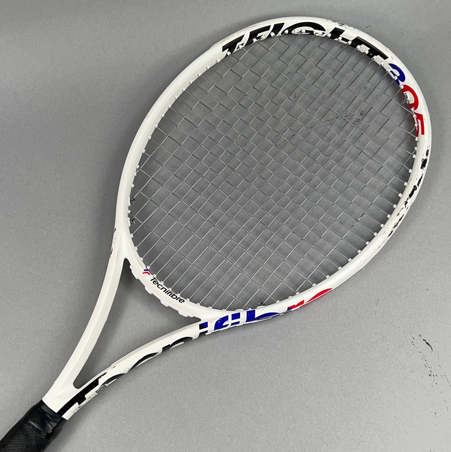 Tecnifibre T-Fight 305 Tennis Racquet 4 1/4" Grip & 98in² Head Size